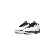 (店+)【NIKE 耐吉】零碼25 Nike Lebron XXI 21 PE 珍珠白 LBJ 訓練 MVP 籃球鞋 運動 HF5842-100