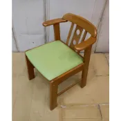 【名佳利家具生活館】鄉村淺胡桃皮面餐椅 小扶手設計+綠皮坐墊 實木椅 胡桃餐椅 休閒椅 房間椅 購滿6張桃園區免運費