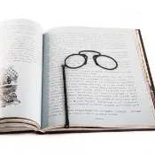 獨特金屬書籤 // Pince-Nez 圓框眼鏡 // 全球免運