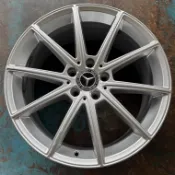 二手賓士GLE350原裝拆車19寸鋁圈 8.5J規格 原廠一套4個 成色很新 有使用劃痕 沒有翻新 適合賓士SUV全系