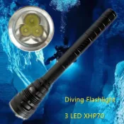 小胖達生活百貨 新品潛水手電筒3顆P70大功率趕海水下照明捕魚燈 白光 黃光潛水燈