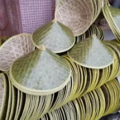 熱銷🔥竹編青皮斗笠草帽 大帽沿農民農用斗笠 戶外遮陽帽 防曬透氣斗笠帽 越南斗笠帽 DIY竹燈罩裝飾 舞台表演竹編草帽