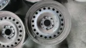 阿傑 原廠鐵圈 15吋 BMW 5孔120 E34 520 525 530 有4個 一個500 備胎可用