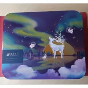 台灣製／品名：青鳥旅行ㄧ2026中秋ㄧ織星守月綜合蛋捲禮盒ㄧ白鹿款ㄧ24入（空鐵盒）乙件。（全新，保存良好）。