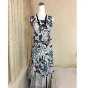 專櫃設計師JETEZO 裘堤諾 春漾印花彈性縮腰顯瘦洋裝(M號)芃諭六藝葉珈玲竇騰貝爾黃淑琦IROO.M's Gracy 嘉義市