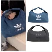 (店+)【adidas 愛迪達】ADIDAS 迪達 牛仔藍 黑 經典 單寧 肩背包 斜背包 大雲朵包附 小零錢包 IX7693/94