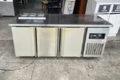 永達二手傢俱生活館/瑞興6尺工作台冰箱/全藏工作台冰箱/沙拉吧冰箱/冷藏工作檯冰箱/臥式白鐵冰箱/營業冰箱/商用冰箱