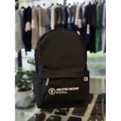 Limit精品✔️Aape 經典矽膠猿猴立體Logo搭配白色字母Logo設計 全素面 黑色 男生 男款 後背包