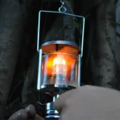 風鈴草百貨 戶外露營燈小型便攜復古燃氣燈營地燈野營裝備玻璃汽燈帳篷照明燈