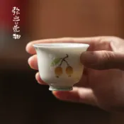 全球選品1館 生活百貨 彌言白瓷手繪枇杷茶杯手工陶瓷薄胎主人杯單個家用品茗杯聞香杯