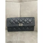 Chanel boy銀扣荔枝牛皮長夾，近全新