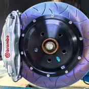 正品二手拆車布雷博GT F50剎車卡鉗 布雷博GT F50四活塞卡鉗 前輪大四GT F50適合18寸鋁圈