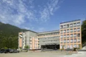 【永弘YOYO預約式訂房】杉林溪森林生態渡假園區~主題會館典雅雙人房2026平日含2客早餐，每晚$2868元起