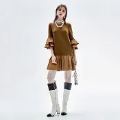 【iROO】混沌綠復古短洋裝