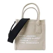 【MARC JACOBS】白標字母帆布直式兩用包 小(沙米)
