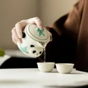 『百貨屋二號』手繪熊貓快客杯陶瓷旅行茶具套裝一壺二杯戶外露營車載便攜泡茶組