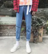 FINDSENSE服飾 FINDSENSE MD 韓國 男 時尚潮流 破洞 膝蓋割破英文刺繡 休閒褲 九分褲 牛仔褲 小腳褲