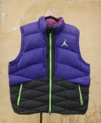 楹 ~ 正品 NIKE Jordan 紫黑色 立領 厚暖羽絨背心/外套 size: 3XL