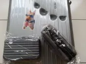 《RIMOWA 日本 ANA 全日空航空頭等艙【霧灰色】全新未拆封化粧盥洗包 / 置物包 / 過夜包！》