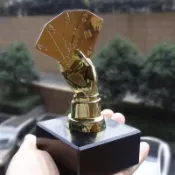 金屬撲克牌手指獎杯獎牌 擺設擺飾品德州撲克 百家樂黑 杰克比賽用品 擺設擺飾品德州撲克 百家樂黑 杰克比賽用品