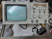 太克 TEKTRONIX  TDS360  200MHz  1GS/s  2CH   數位儲存示波器