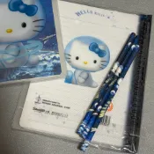 【早期絕版】2000年💙🚀太空Hello Kitty線圈橫線筆記本  #三麗鷗老物 三麗鷗文具 千禧年 凱蒂貓 復古收藏