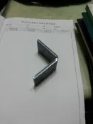 L型角鐵.有兩種.黑鐵與白鐵