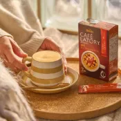 (店+)【AGF】Blendy Café Latory 五盒入 濃厚焦糖瑪奇朵咖啡 日本原裝進口即溶熱泡隨身包厚乳焦糖拿鐵沖泡飲速溶手沖包