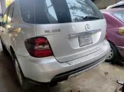 06y BENZ W164 ML350 GLE GL報廢車零件車拆賣 ABS電腦後視鏡儀表板鋁圈保桿尾燈大燈發電機壓縮機