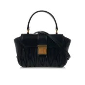 Miu Miu 5BP083 Matelasse 迷你納帕皺摺翻蓋包 黑色