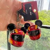 現貨 嚴選外觀Midd | 正版❗️迪士尼米奇F1聯名安全帽吊飾 名創優品 賽車鑰匙扣包包掛件