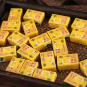 （爆款推薦）黃龍綠豆糕 正宗老式桂花糕 點傳統綠豆餅 懷舊零食 網紅休閑糕點