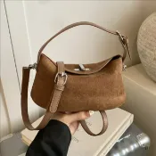 喜挖2店 小眾設計復古手提餃子包包女2026秋季新款磨砂輕奢撞色單肩斜後背包