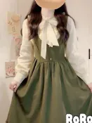 【爆款】大尺碼胖mm秋季兩件套裝裙女休閒日系學院風可愛蝴蝶結減齡拼接花邊綠色背帶裙襯衫高腰收褶大傘裙擺遮肉顯腿長日常洋裝