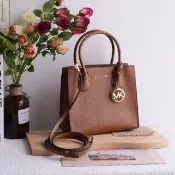【Michael Kors】圓標MK LOGO吊飾手提斜背三層包兩用包(咖)