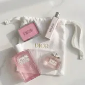 現貨✨DIOR♡化妝品飾品收納防塵袋氣墊粉餅唇膏口紅護手霜唇釉精華皮夾香水 CHANEL YSL PRADA AESOP