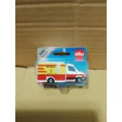 siku-1536救護車、1326吊車、1322公路工程車、1324金地形拖拉車、1477四輪推土機
