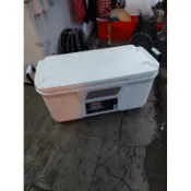 《 漢國釣具》Coleman 大冰箱 120公升QT頂級5日冷白鐵後鈕冰箱 保冰桶 行動冰箱 船釣白帶魚露營大冰箱，世方