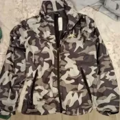免運 男童 Kappa 迷彩 外套 衣服標140公分 但如果是比較瘦的 160也可以穿
