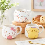 菲斯質感生活購物 日本 三麗鷗 SANRIO 尾巴造型馬克杯 355ml | 布丁狗 kitty 盒裝 陶瓷杯 水杯 咖啡杯 日本進口 - Sanrio 三麗鷗馬克杯 布丁狗 HelloKitty 尾巴馬克杯 立體馬克杯 陶瓷杯 咖啡杯 拿鐵杯 送禮首選 情人節禮物 聖誕交換禮物 日本代購 質感家居 療癒系雜貨 日本 三麗鷗 尾巴造型馬克杯 355ml