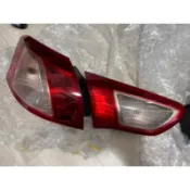 三菱 Lancer Sportback 中古 原廠 後尾燈