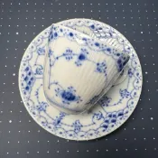 [一級品][可分六期]💙皇家哥本哈根 Royal Copenhagen 半花唐草咖啡杯碟組 #719