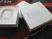 福利品 APPLE MR8U2TA/A 無線充電盒 (適用於 AirPods) A1938