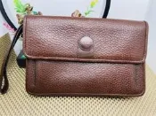 98成新正品~BALLY 咖啡色荔枝紋全牛皮男士壓扣手拿包 低調個性化大哥包