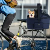 生活軌道 【寵物專用】腳踏車後置寵物籃 寵物提包 寵物外出包 貓狗騎行包 側邊收納袋 可折疊 透氣網窗 安全扣帶 腳踏車配件 騎行出遊必備