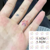 💗瓦辰美學-現貨💗手指煙花紋身貼紙 韓國手繪ins泫雅風彩色卡通可愛手指煙火紋身貼 防水持久男女情侶