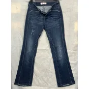 二手丹寧Levi’s（女）26刷抓微彈性/時尚直筒牛仔褲AJ475