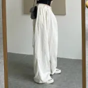 【限時殺價】燈芯絨長褲女 白褲子大尺碼 原宿風褲子 韓版長褲寬褲 燈芯絨寬褲 闊腿褲女寬褲 高腰長褲白 拖地褲大尺碼