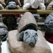 中古陳H1石雕龜迷你龜可愛龜石龜納福長壽吉祥鎮宅平安招財龜裝置藝術工藝擺件咖啡民宿收藏觀賞擺飾影視拍攝道具3800讓藏