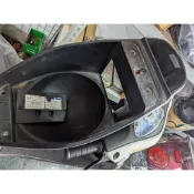 三陽錦昌機車-山葉RSZ100五期噴射原廠中古二手良品 3C8-F473R-01 置物箱 馬桶 有問題包退